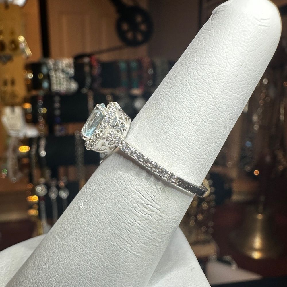 NWOT 5x7mm possible Aquamarineāwith cz rhinestonesā ring in sterling silver! - Picture 10 of 10